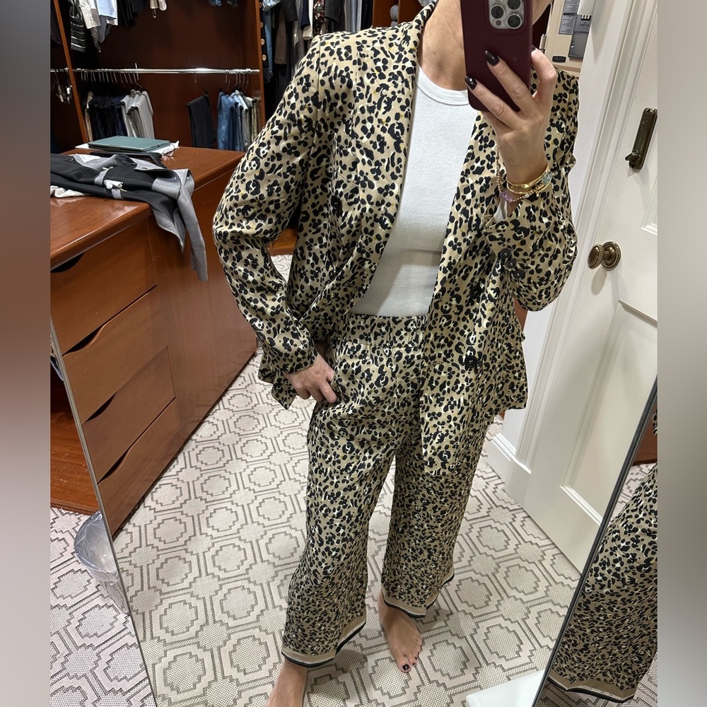 Seventy Brand Leopard Double-Breasted Suit Set
Size IT 42 (US 6)